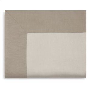 SFERRA Larro Flat Sheet, King. Color: Nougat
